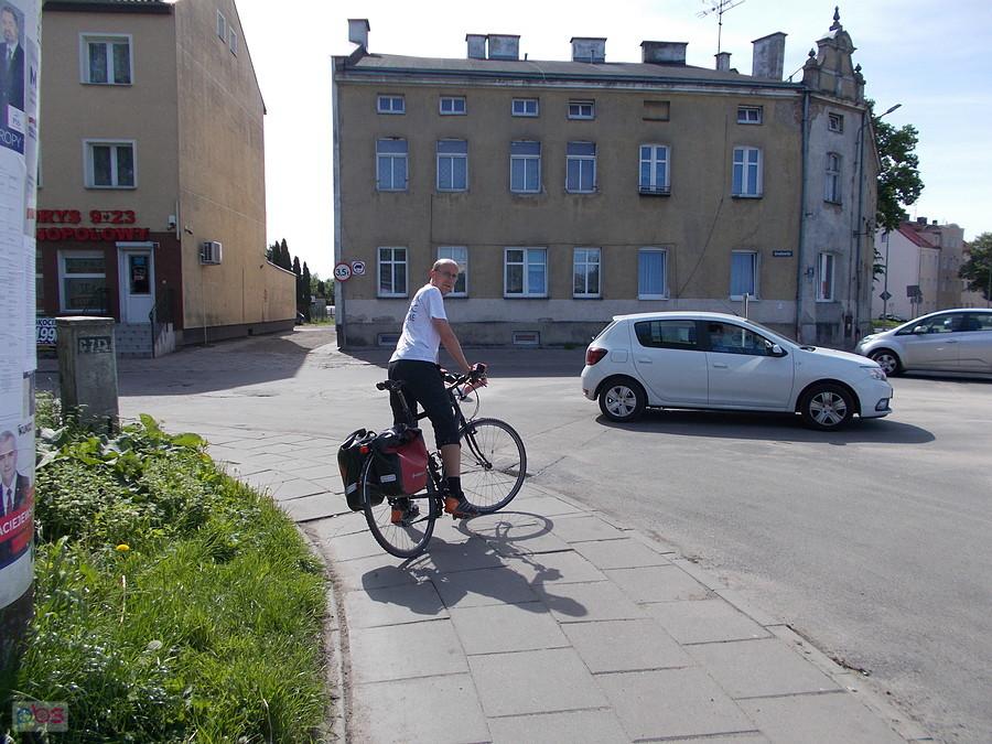 Marecki podczas odkrywania drogowej inwestycji na Zawodziu