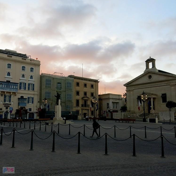 Na jednym z Placów Valletty - Malta