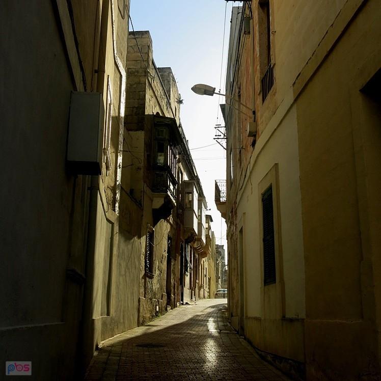 Wąska uliczka - Malta