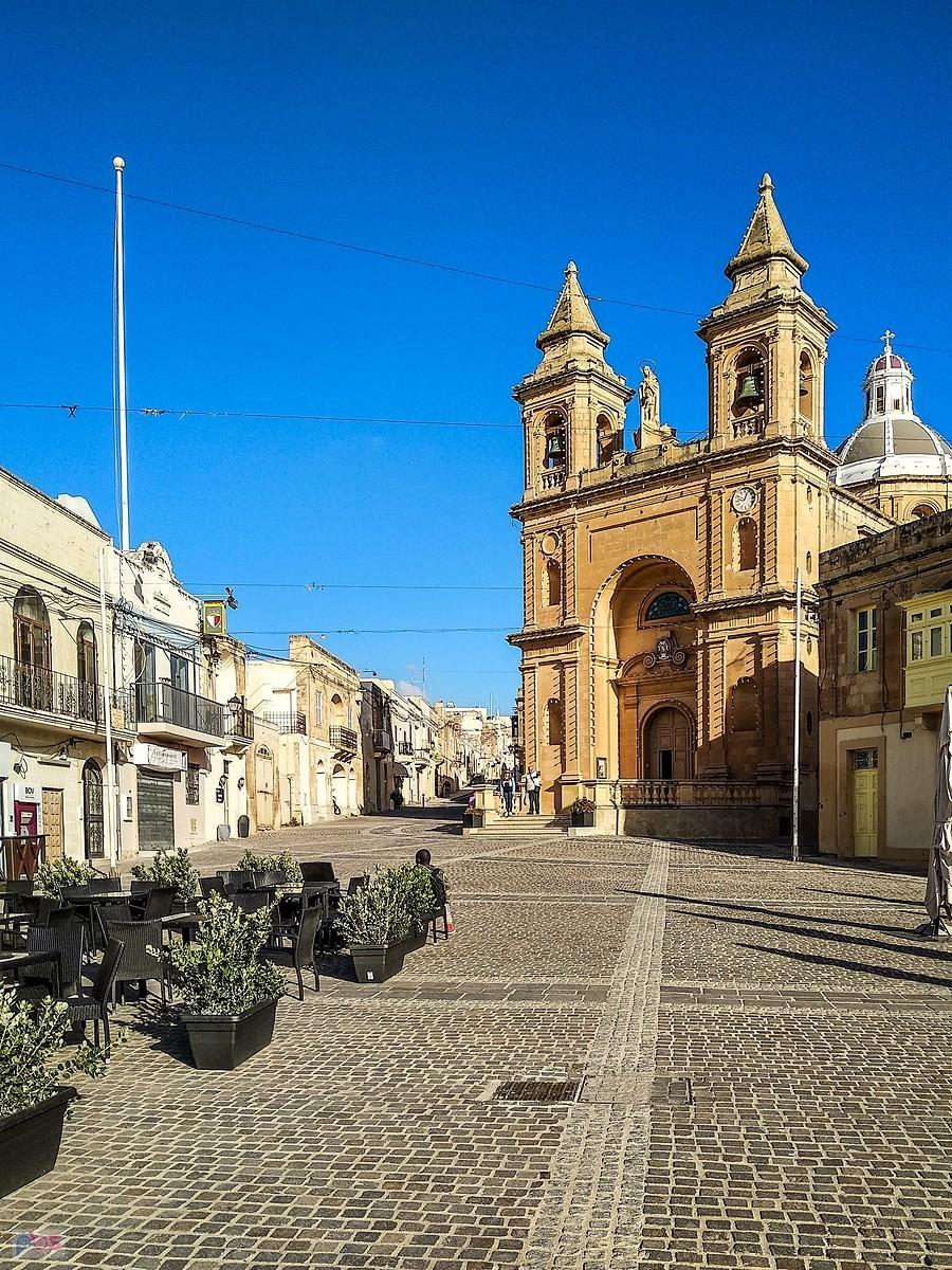 Kościół w centrum Marsaxlokk