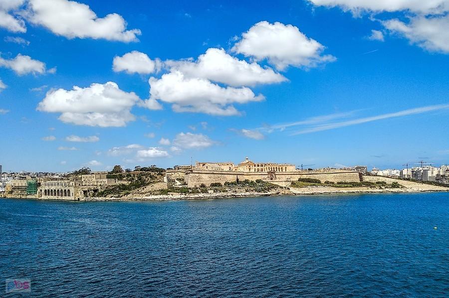 Fort Manoel