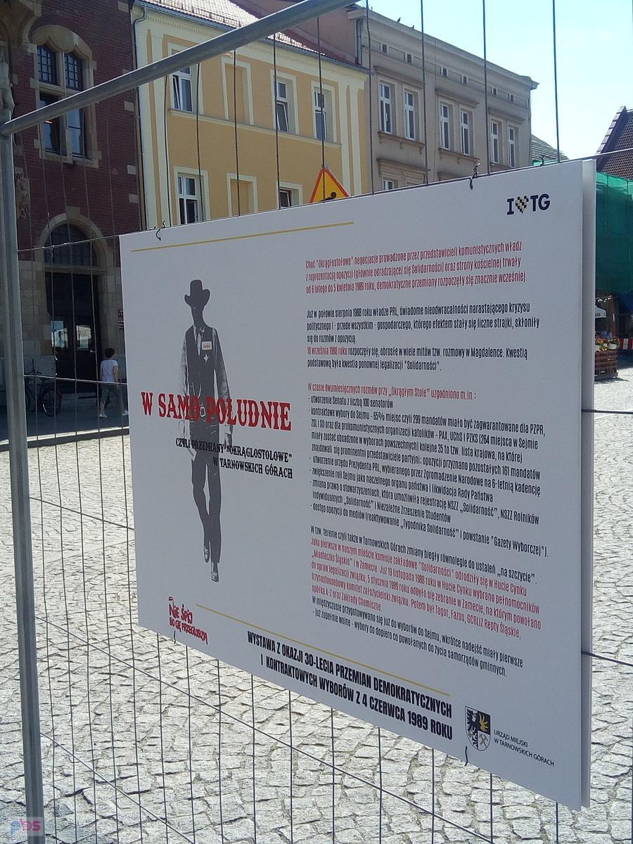 w samo południe
