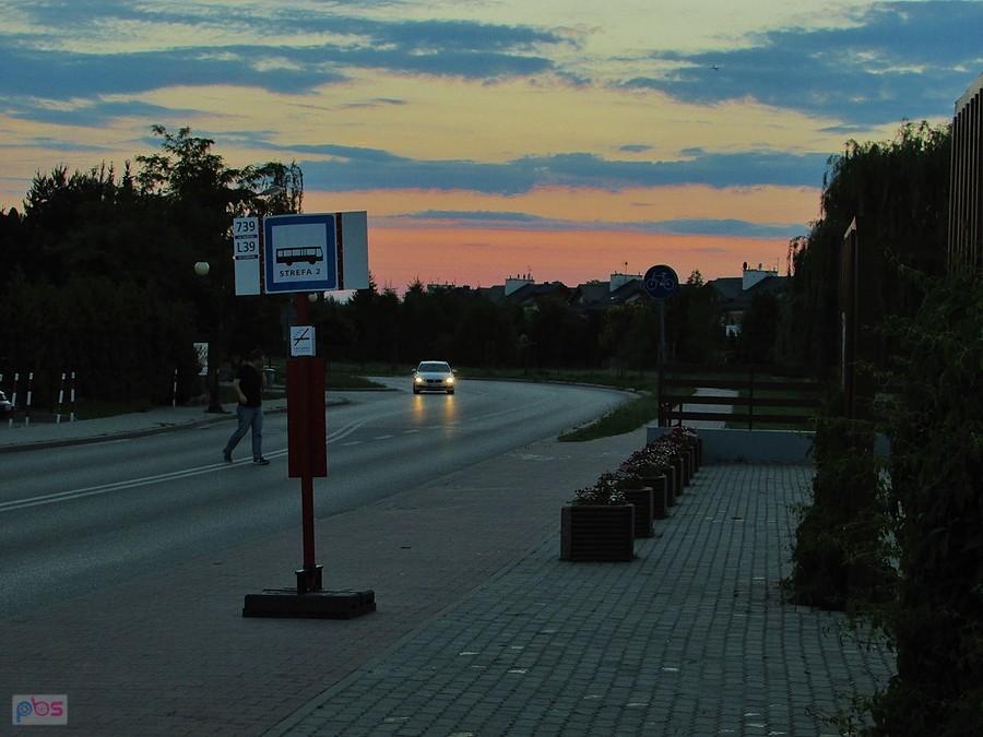 Julianów - przystanek przy Technicolorze