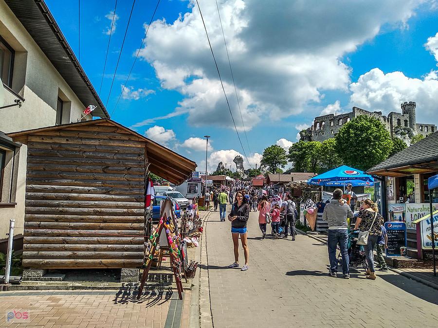 Kiermasz chińszczyzną na Podzamczu