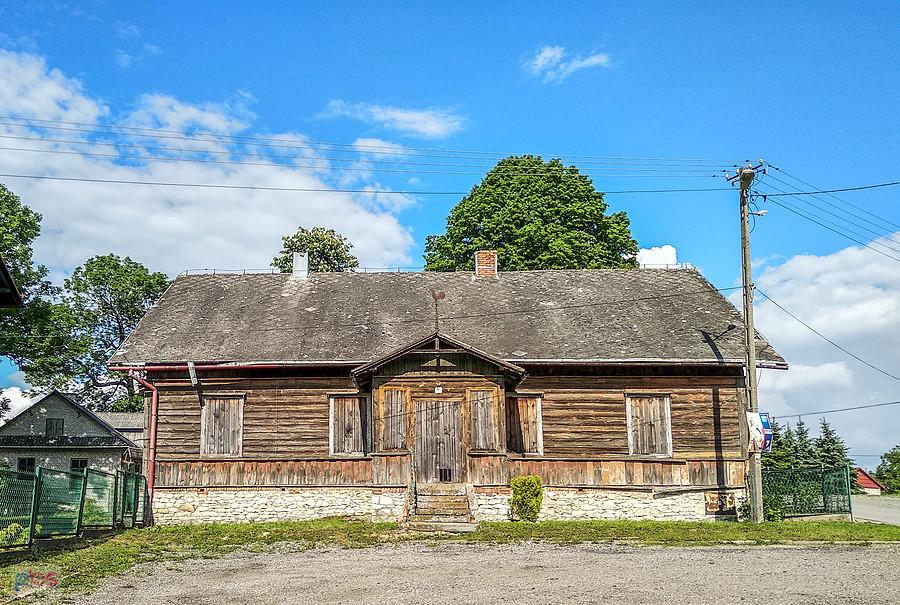 Chyba stara plebania w Sąspowie
