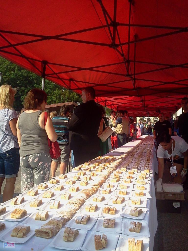 Strudel na Moście Przyjaźni