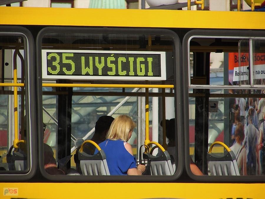 W wagonie 35 bez klimy temperatura taka sama jak nr linii.
