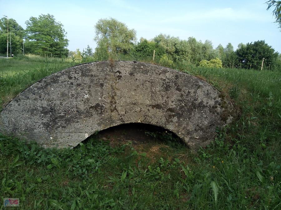fragment umocnień z II WŚ ?