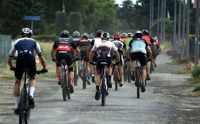 Jazda na ogonie nie jest fajna, pocisnę do przodu jak tylko się pojawią sekcje MTB
