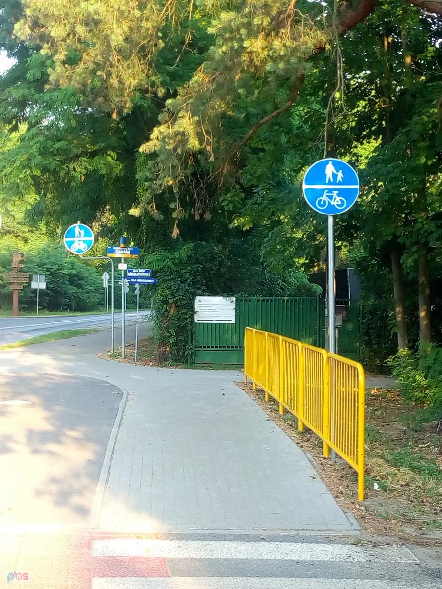 Ddr na pograniczu Lasek i Izabelina