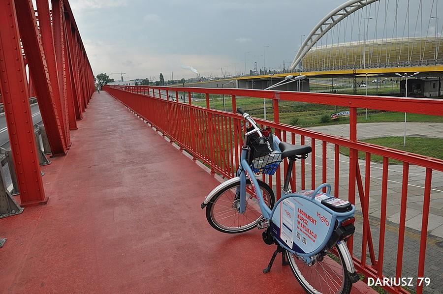 Gdańsk Ulica Uczniowska widok na Stadion Energa Gdańsk