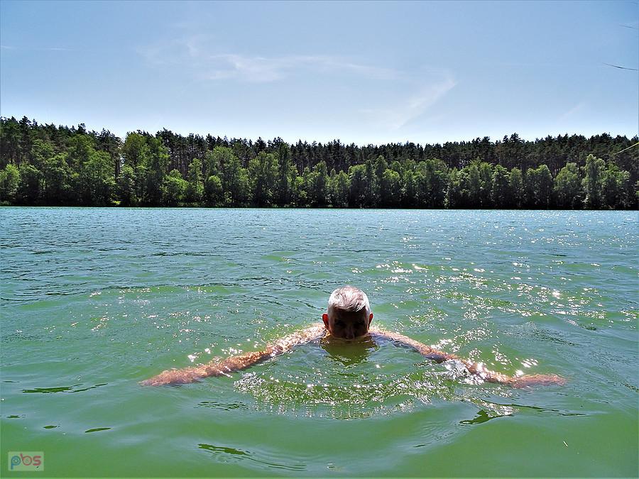 Lato na rowerze - wycieczka nad Jezioro Borówno Wielkie, popływać. Jestem na miejscu.
