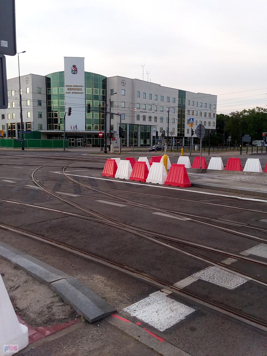 Przebudowa Górczewskiej. Na zamkniętym torowisku powstał pas dla samochodów