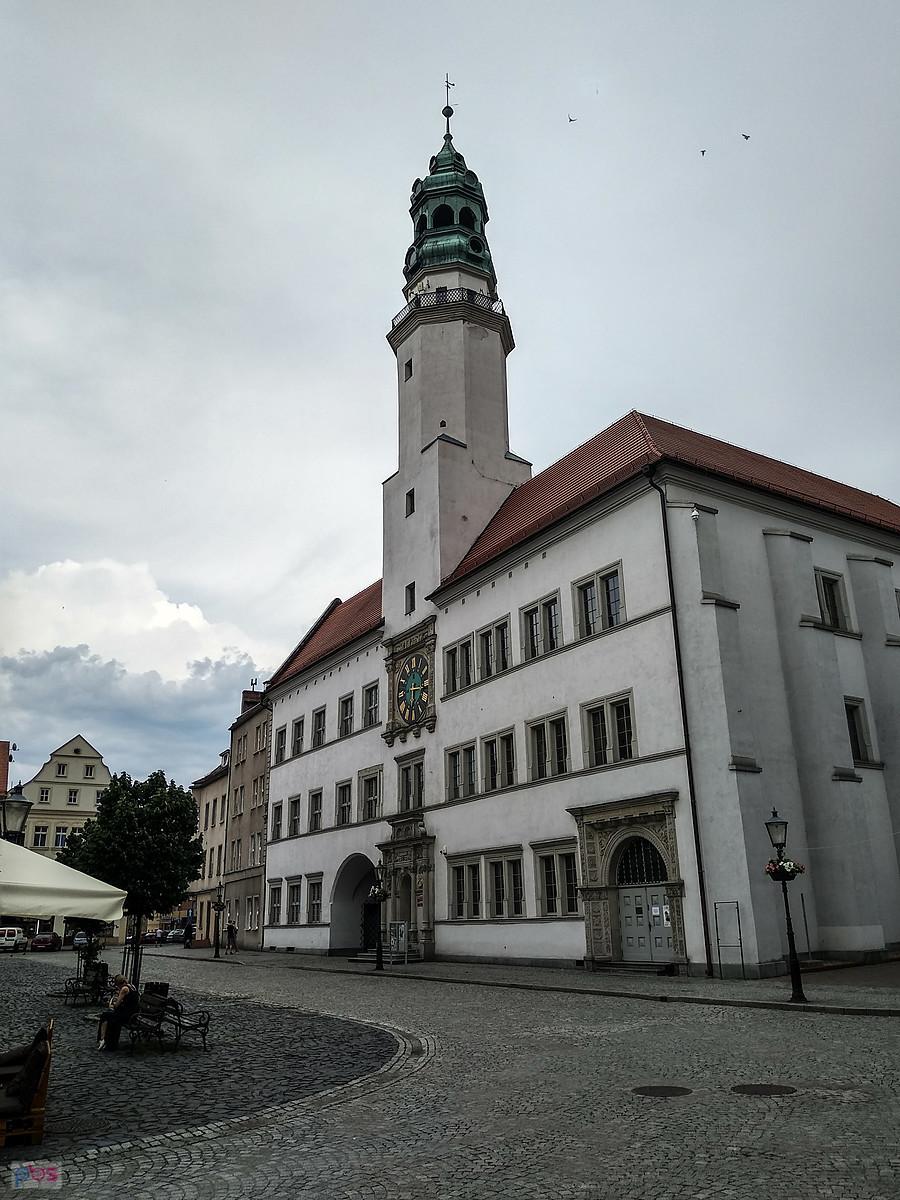 Ratusz w Lubaniu