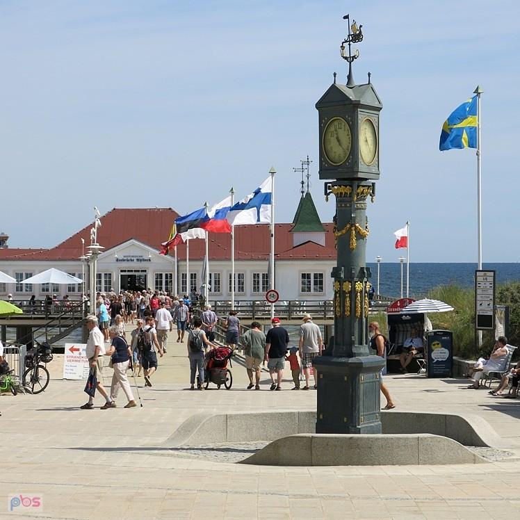 Zabytkowy zegar na Promenadzie w Ahlbeck