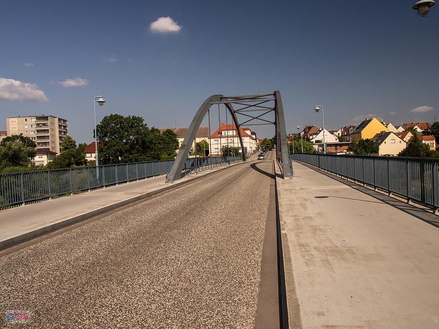 Most w okolicach Eisenhüttenstadt