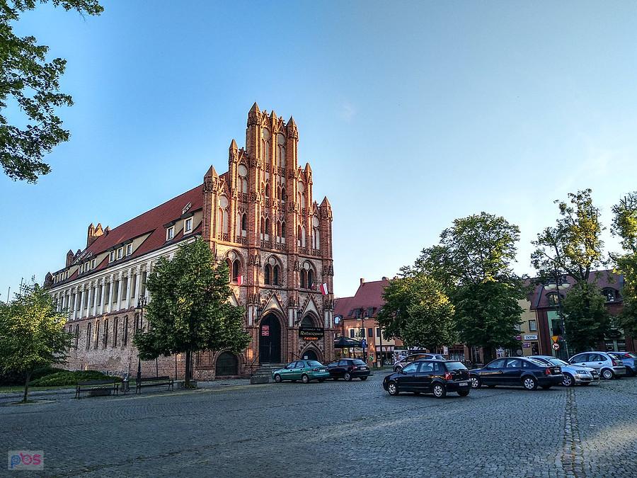 Ratusz w Chojnie