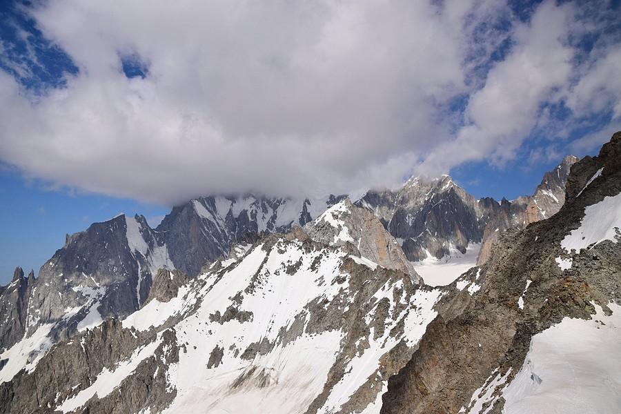 Monte Bianco w chmurach