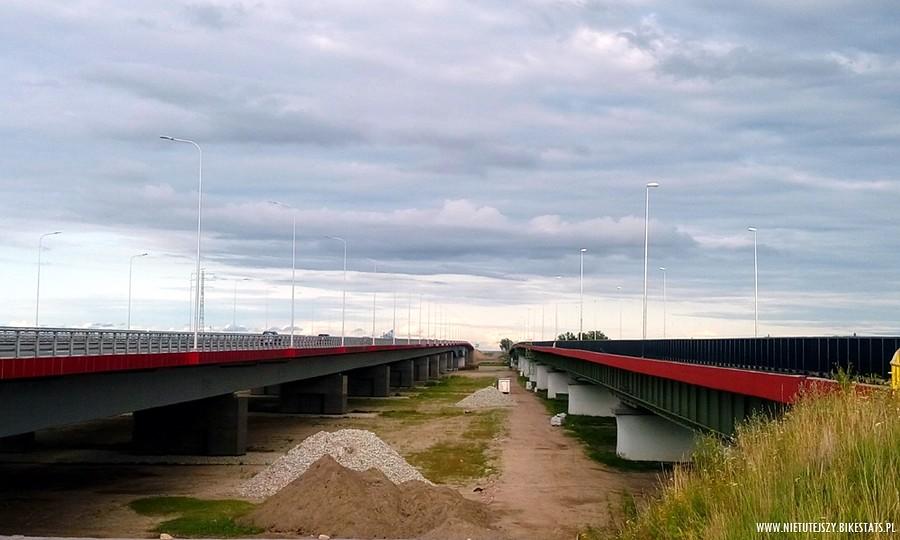 Stary i nowy most przez Wisłę w Kiezmarku