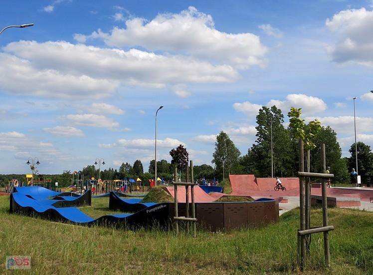 Nowo zagospodarowany teren Gminnego Ośrodka Kultury w Sławnie