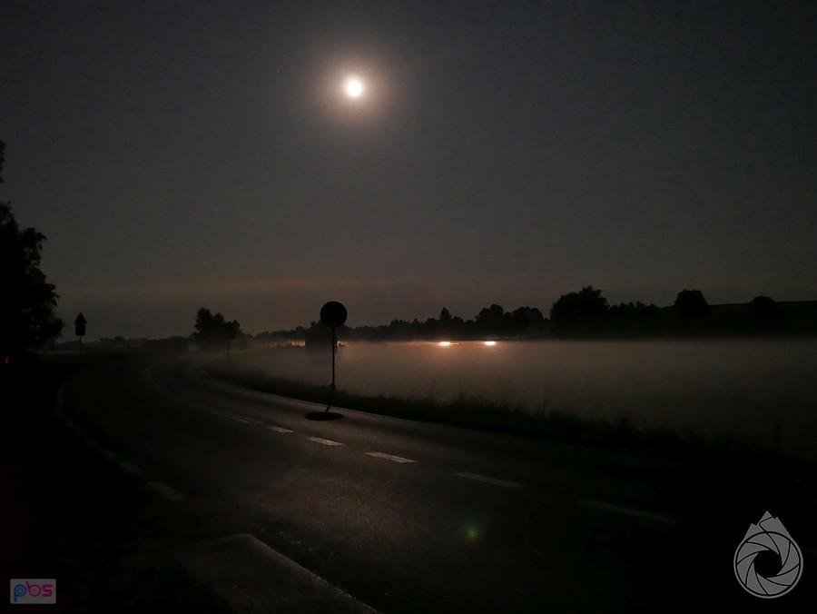 nocne mgły wokolicy Szebni