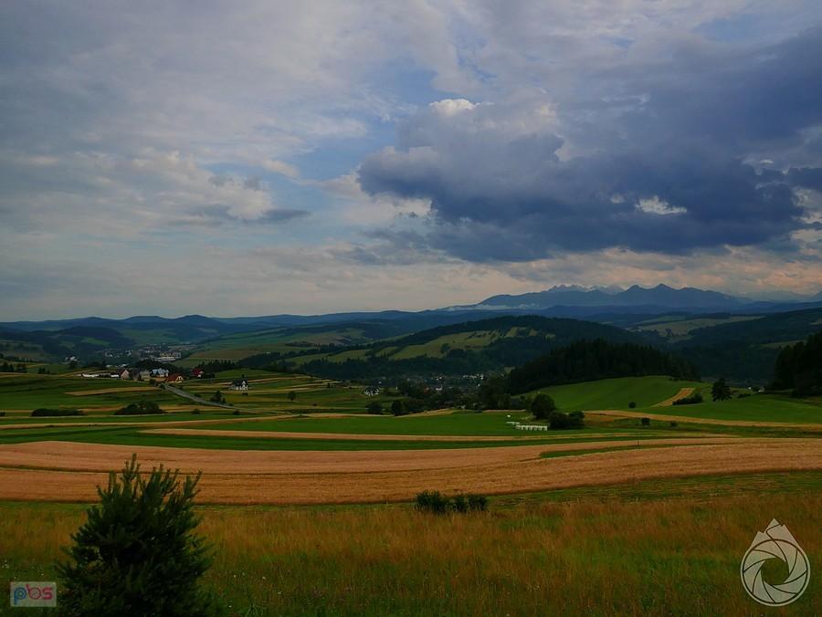 obowiązkowy widoczek ze zjazdu do Sromowców