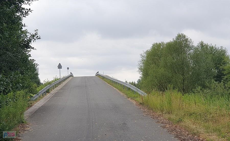 Kładka nad S10 - Święte