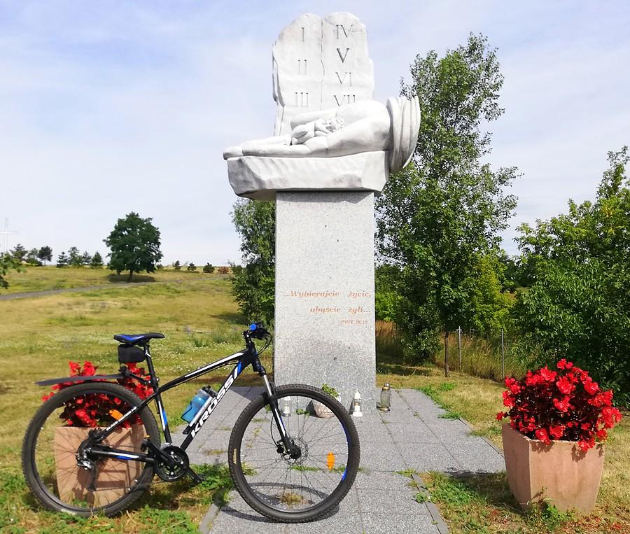 "Sztuka" to szerokie pojęcie - Wzgórze Papieskie, Luboń