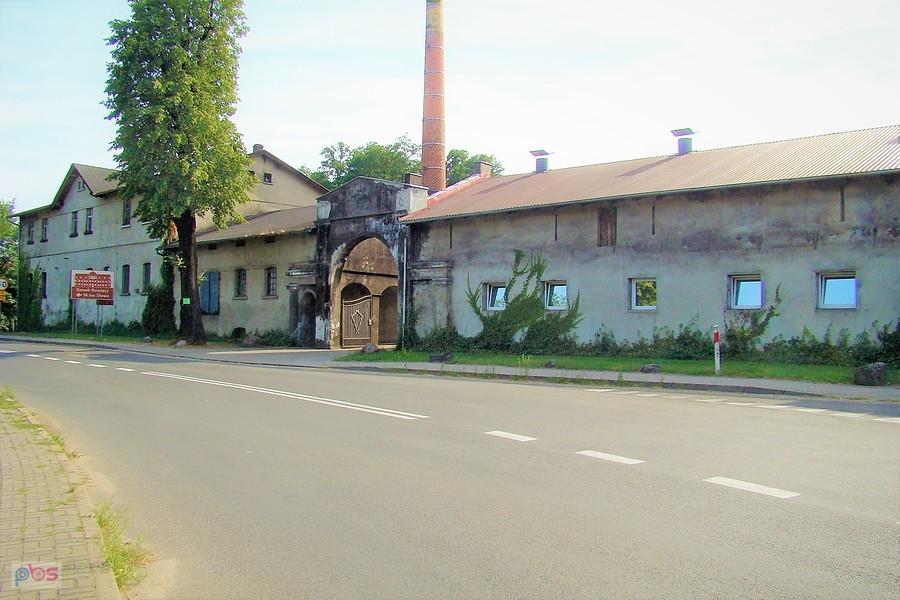 Zabudowania dawnego folwarku w Konotopie