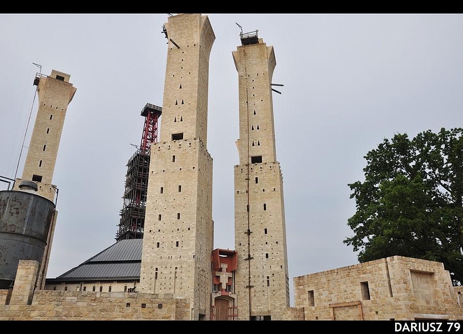 Tychy - Parafia Świętego Franciszka i Świętej Klary