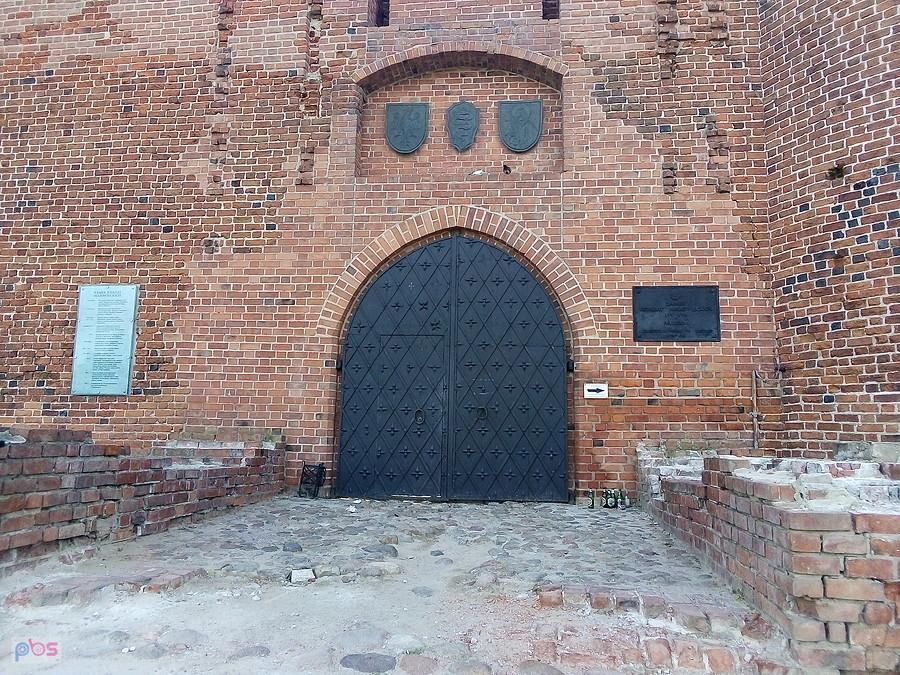 Dziesiąta a tu zamknięte