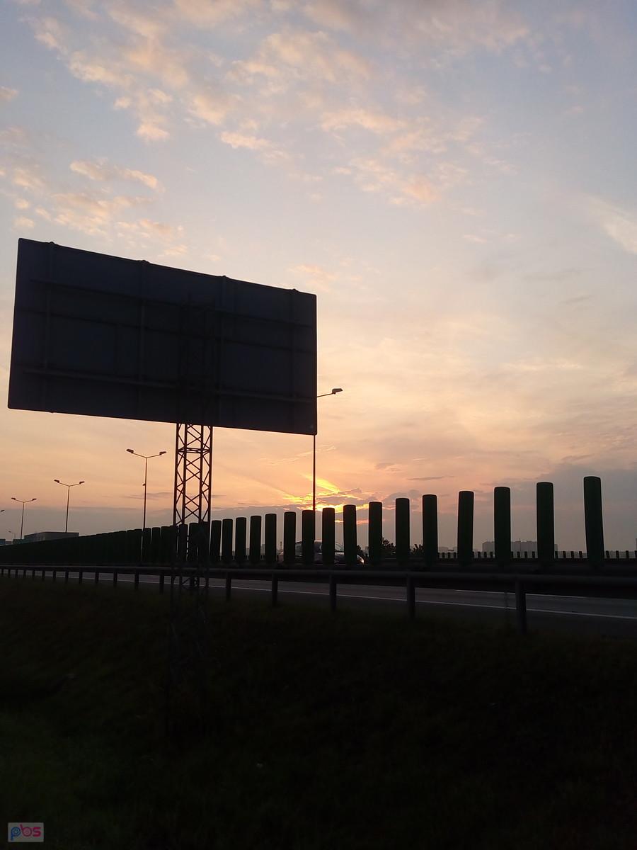 Wschód słońca nad S8