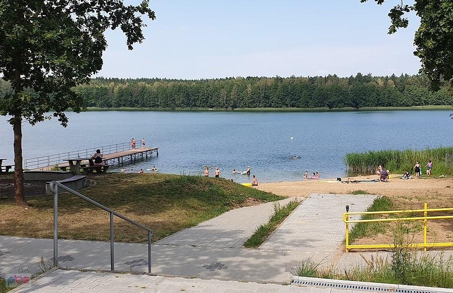 KRZEMIEŃ (niem.Kremmin) Plaża na jeziorem