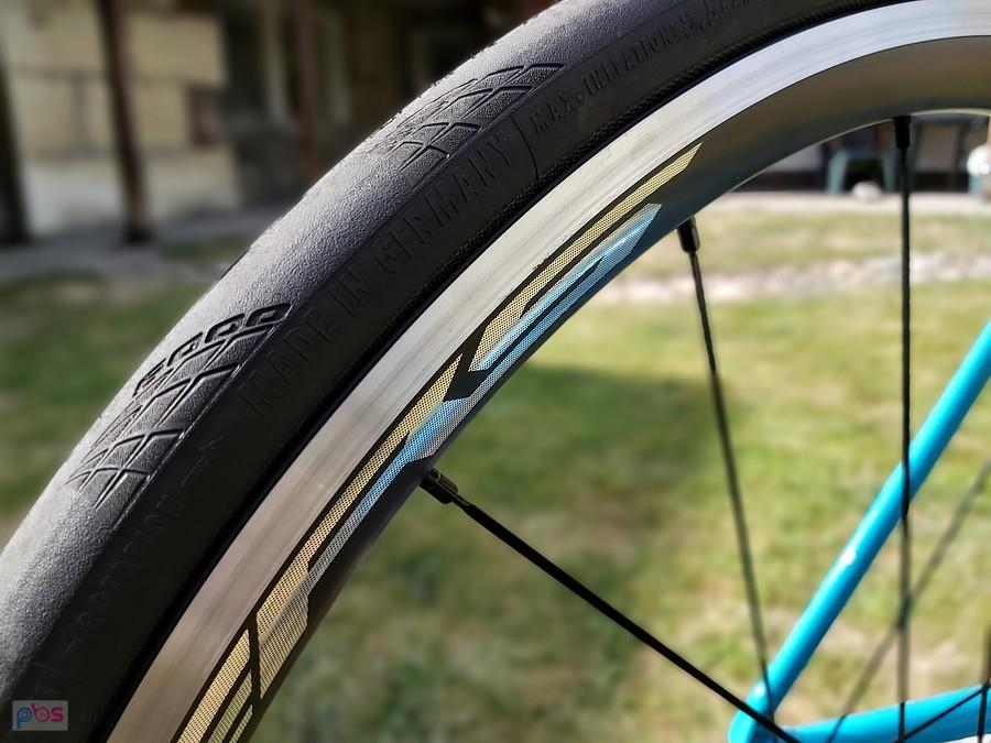 Koła Shimano WH RS330