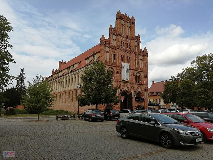 Kulturalnie ! (dom Kultury w Chojnie)