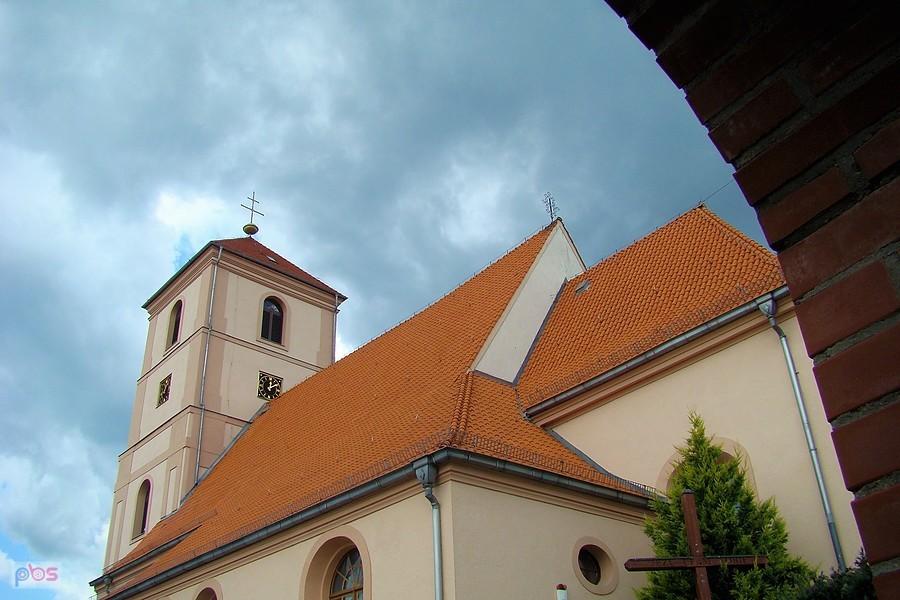 Kościół w Otyniu