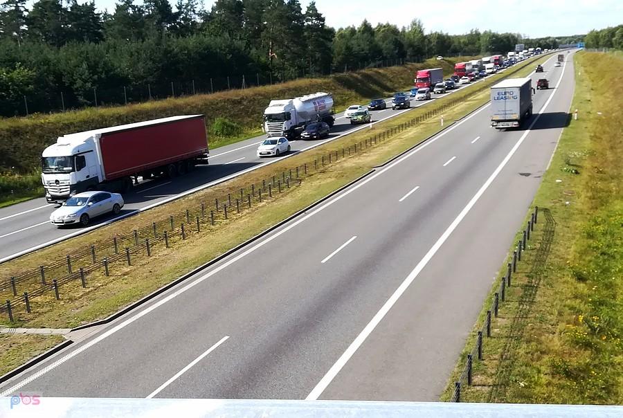 JADĘ sobie w najlepsze a autostrada A1 STOI