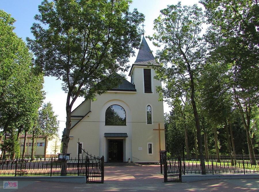 Celestynów - kościół parafialny