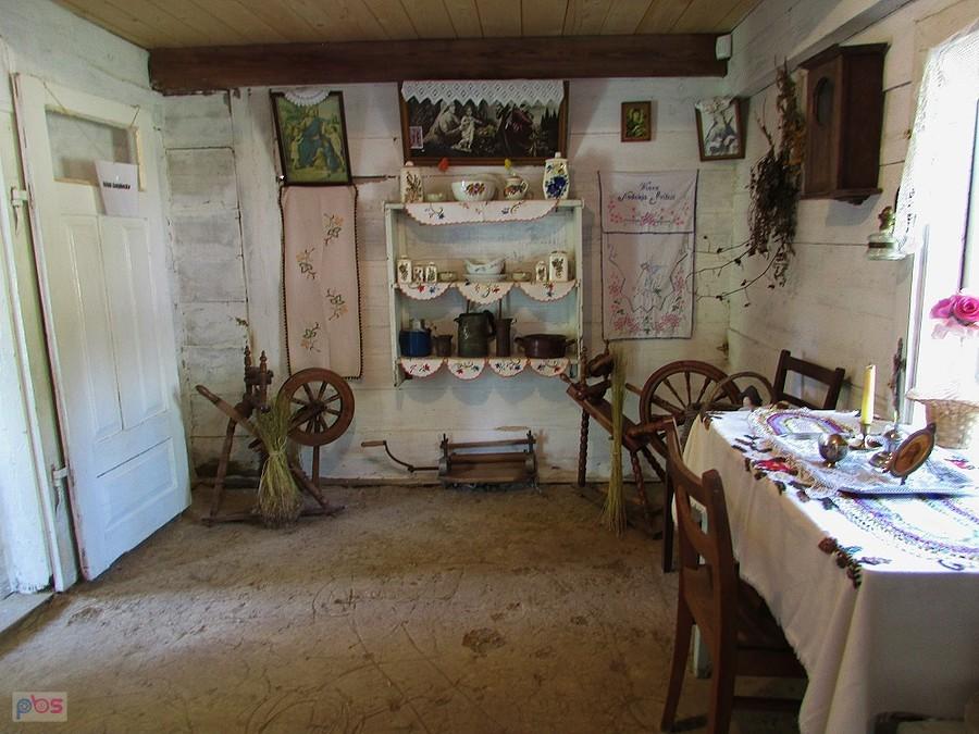 Granica - wnętrze chałupy Wiejckiej