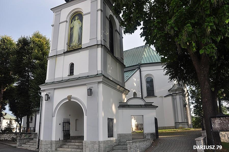 Żabno - Kościół pw. Ducha Świętego