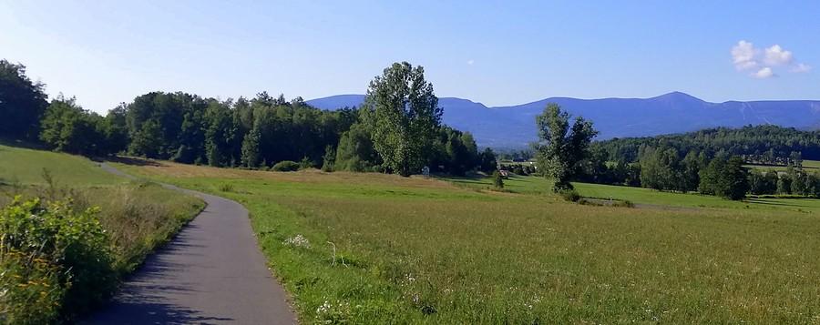 DDR-ka z klimatem, jakościowo wyjątkowo przyzwoita - Jelenia Góra