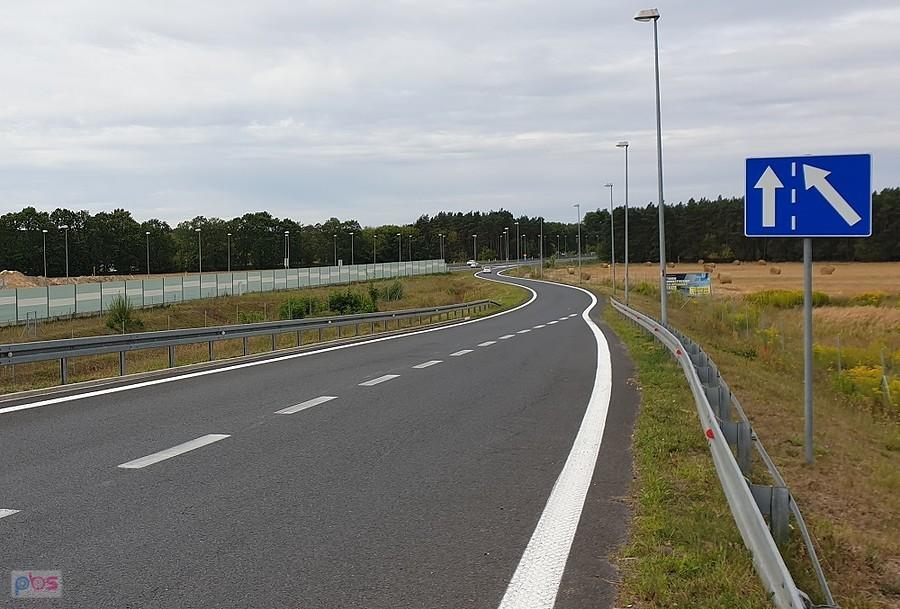 Wjazd na DK 10 w Motańcu