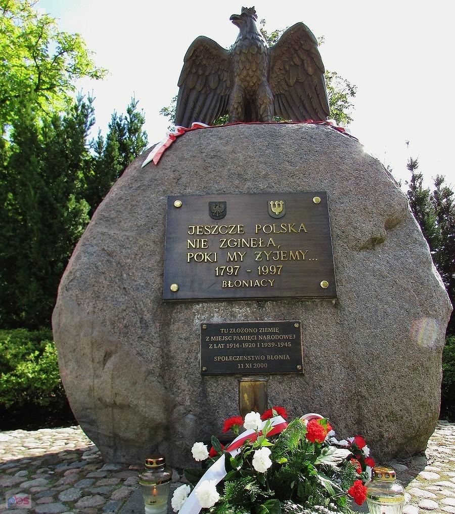 Błonie - Pomnik Hymnu Narodowego