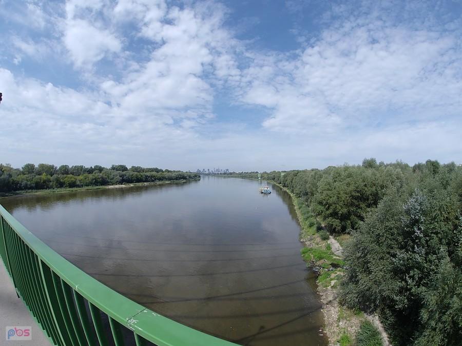 Widok z Mostu Łazienkowskiego, kierunek północny