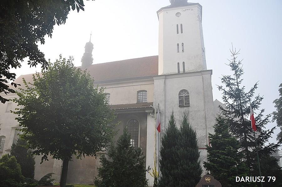 Hebdów Klasztor pw.Wniebowzięcia NMP.