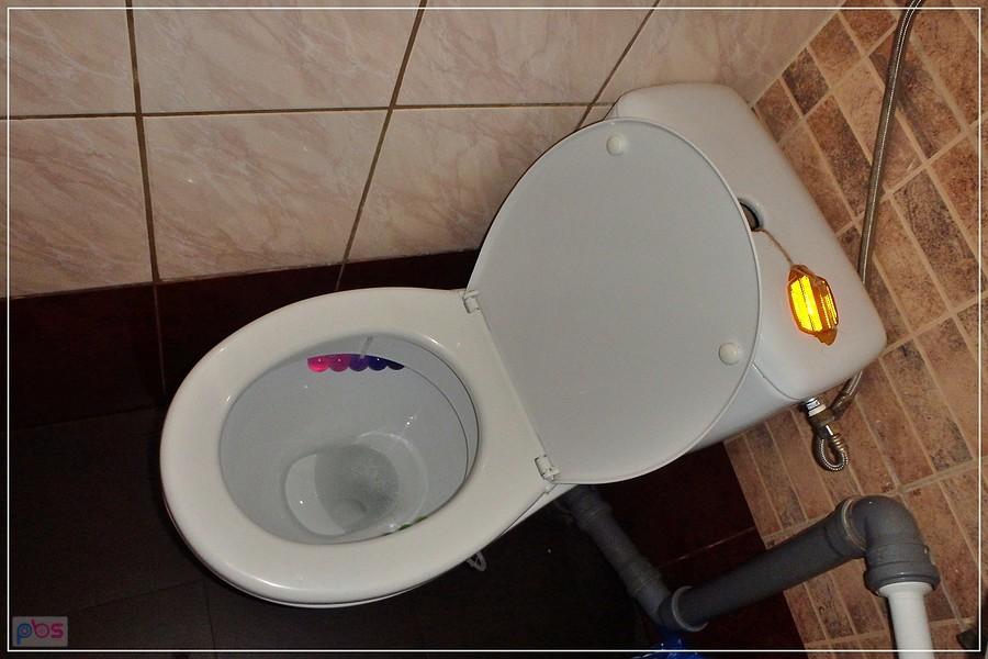 Nowe zastosowanie odblasku na szprychy ;-)