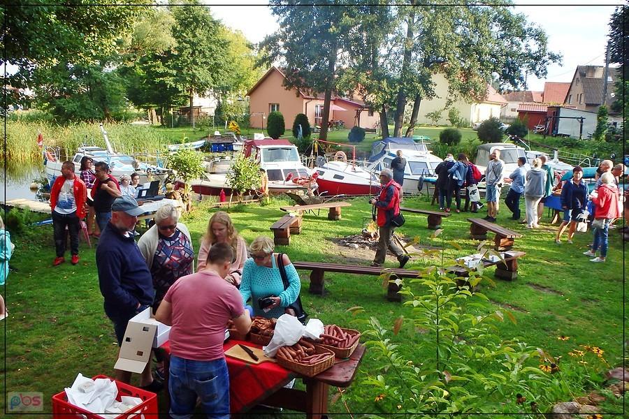 Cośrodowy Jarmark w Przystani na Wyspie w Miłomłynie