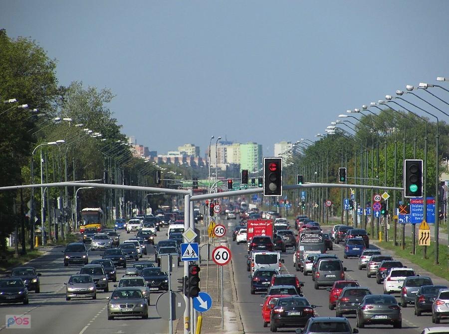 ul. Puławska - widok z kładki przy Jagielskiej w kierunku Centrum