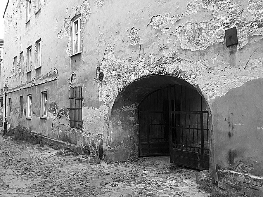Częstochowa XXI wiek. Ulica Garncarska. Tu czas stanął w miejscu już w XIX wieku...