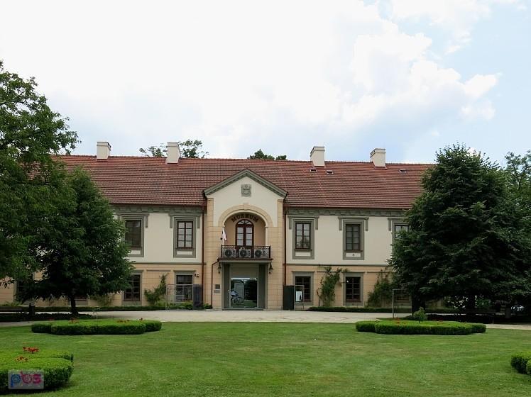 Muzeum RegionalneMuzeum Regionalne w Stalowej Woli. w Stalowej Woli